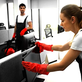 Büroreinigung Wochenende in Köln: Saubere Büros auch am Wochenende.