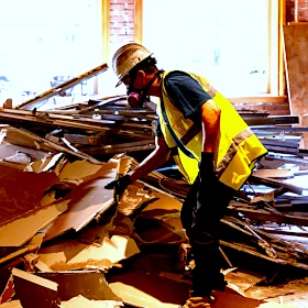Entrümpelung & Sperrmüllentsorgung in Köln: Zuverlässige Entsorgung.