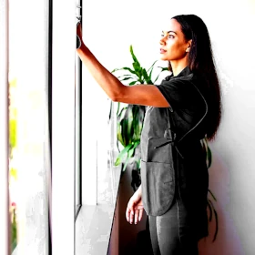 Reinigung Fenster & Fensterbänke in Köln: Klare Sicht und saubere Fenster.