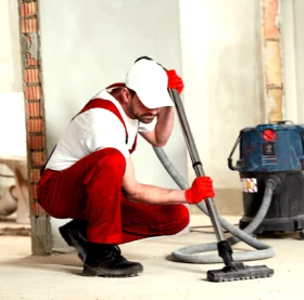 Reinigung nach Bauarbeiten in Köln: Saubere Baustellen garantiert.